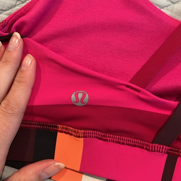 Lululemon Energy Bra - Picture 3 of 3